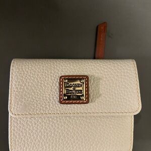 Dooney & Bourke Cream Leather Wallet with Gold-Toned Plaque
